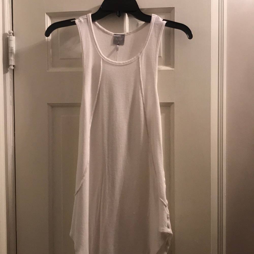 White high low Bobi tank